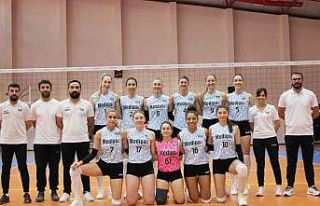 Kadınlar 1. Lig: İBA Kimya Ted Ankara Kolejliler:...