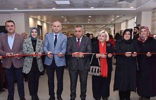 Kadınlar ‘’Kırkyama’’ ile hem üretiyor...