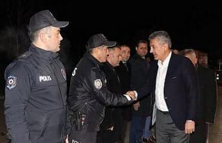 Karaman Valisi Akkoyun görev başındaki personelin...