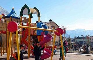 Karsız ocak ayında güneş keyfi