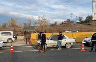 Kastamonu’da uyuşturucu arama köpeği "CEKU"...