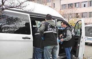 Kavgada bıçakla yaralandı