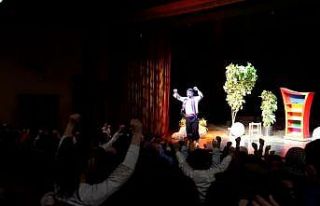 Kayapınar Belediyesi çocukları ‘Masal Atölyesi’nde...