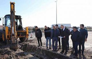 Kayapınar’da ilave yağmur suyu hattı çalışmaları...