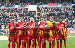 Kayserispor Başkanı Çamlı’ya 3 ay ceza