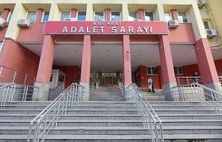 Kendisini savcının manevi oğlu, eşini ise hakim...