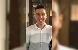 Kızının eski sevgilisini bıçaklayarak öldüren...