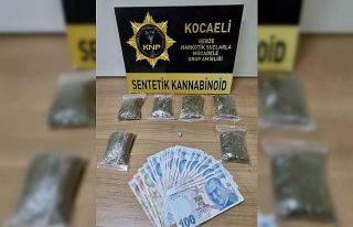 Kocaeli’de uyuşturucu ticareti yapan 4 şüpheli...