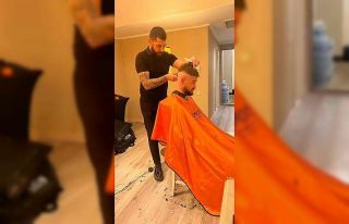 Kocaelisporlu futbolcular saç tasarımında Osman...