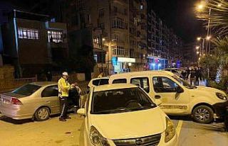 Kontrolden çıkıp virajı alamayan otomobil 4 aracı...