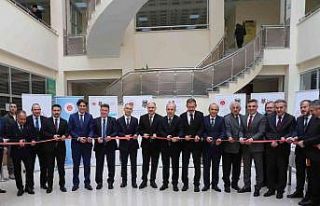 Konya Adliyesinde kitap bağış kampanyası başlatıldı