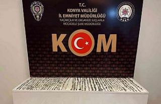 Konya’da polisin durdurduğu araçtan bin 460 adet...