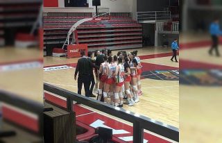 KSK Voleybol’un gözü play-off’ta