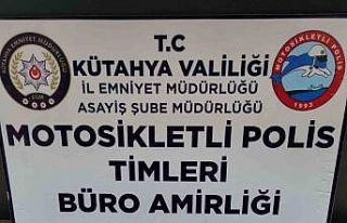 Kütahya’da bir kişinin üzerinde uyuşturucu madde...