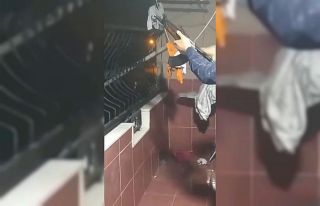 Maganda kaleşnikofla balkondan havaya ateş açtı