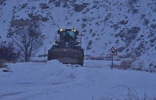 Malatya’da kardan kapalı kırsal mahalle yolları...