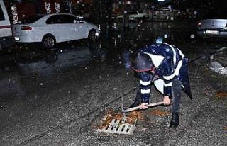 Manisa’da birimler yağışa karşı teyakkuza geçti