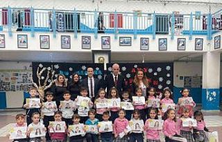 Marmaris’te 15 bin 105 öğrenci karne sevinci yaşadı