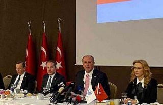 Memleket Partisi Genel Başkanı Muharrem İnce gazetecilerle...