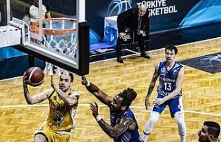 Mersin Büyükşehir Basketbol 76-72 galip