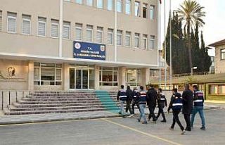 Mersin’de DEAŞ operasyonu: 3 gözaltı