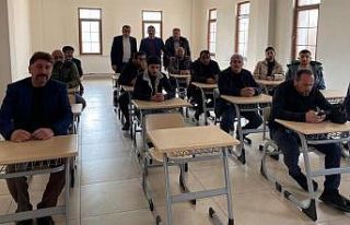 Motorlu kara taşıtları alım satım sınavı yapıldı