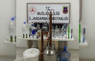 Muğla’da jandarmadan kaçak alkol operasyonu