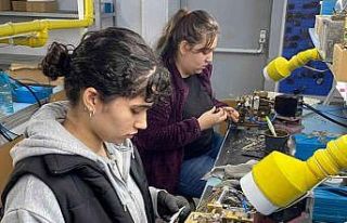 Muğla’da metaller kadınların ellerinde hayat...