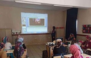 Öğrenci velilerine jandarmadan “En iyi Narkotik...