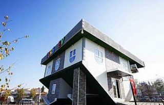 Öğrenciler Ters Evi ücretsiz gezebilecek