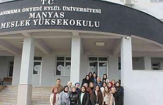 Öğrencilerinden Serebral Palsi hastası çocuklara...