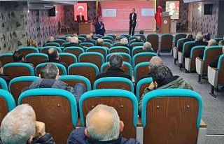 Öğretmenlerden muhtarlara aile okulu eğitimi