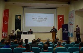 ’Okul Sporları Bilgilendirme Toplantısı’ düzenlendi