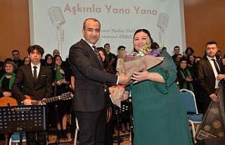 Osmaniye Halk Eğitim Merkezi TSM korosundan konser