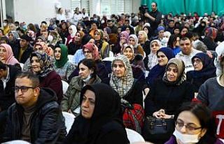 Otistik yazar Birsen Başar, Bağcılar’da otizmi...