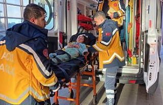 Otomobil takla attı: 5 yaralı