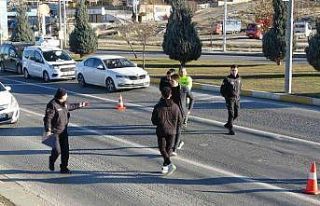 Otomobilin çaptığı yaya ağır yaralandı