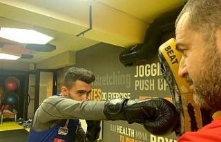 (ÖZEL) Uyuşturucudan uzak durmak için spora başladı,...