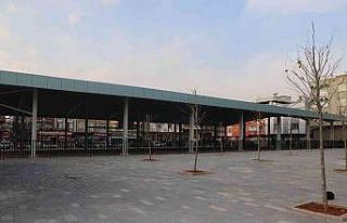 Özgürlük Pazar yeri yenilendi