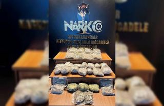 Polis 14 kilogram skunk ele geçirdi