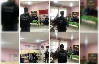 Polisten ’En iyi narkotik polisi anne’ eğitimi