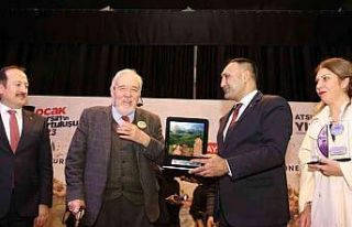 Prof. Dr. Ortaylı: "Mersin’deki direnişin...