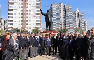 Rauf Denktaş ve Dr. Fazıl Küçük Mersin’de anıldı