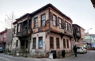 Sahipsiz tarihi evler turizme kazandırılmayı bekliyor