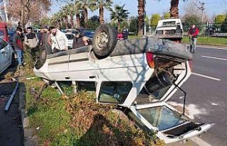 Samsun’da 4 araca çarpıp takla atan aracın sürücüsünü...