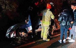 Sarıyer’de araç şarampole devrildi: 3 yaralı