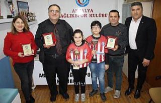 Satranç şampiyonları belli oldu