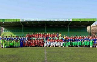 Şehitkamil Futbol Akademisi’nde yarıyıl mesaisi...