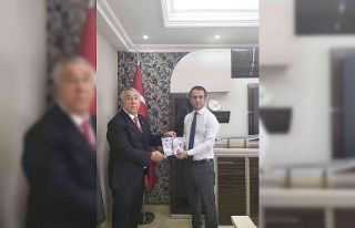 Serdar Ünsal “Yüreğim İrevan’da Kaldı “romanını...