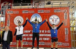 Seyhanlı halterciler Türkiye Şampiyonası’nı...